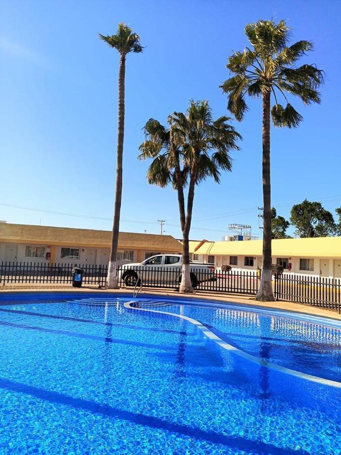 Hotel Posada Del Desierto Heroica Caborca Exteriör bild